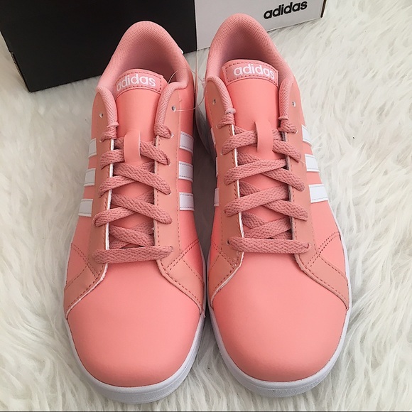 Adidas Baseline Women’s Sneakers - Picture 3 of 6